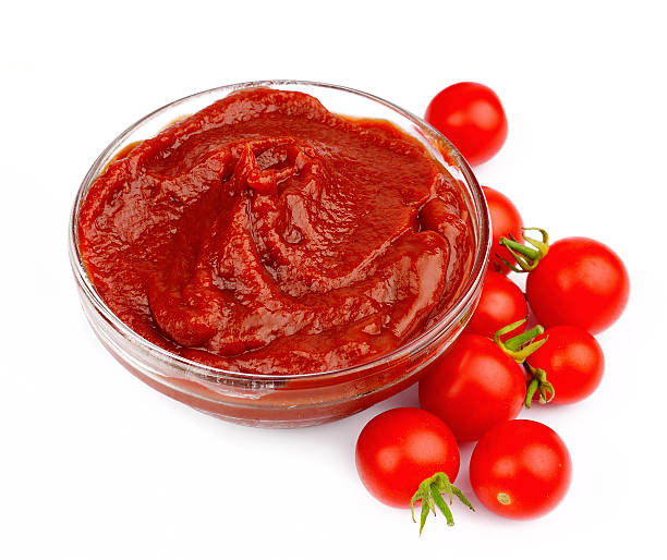 رب گوجه غلیظ طعم قوی و رنگ اشتها آور در غذاها