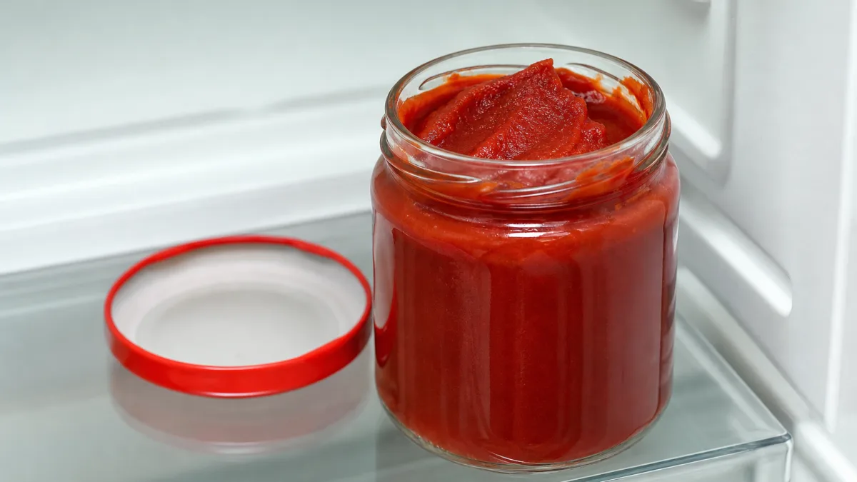 رب گوجه فرنگی کاله برای پخت غذاهای روزانه و مجلسی